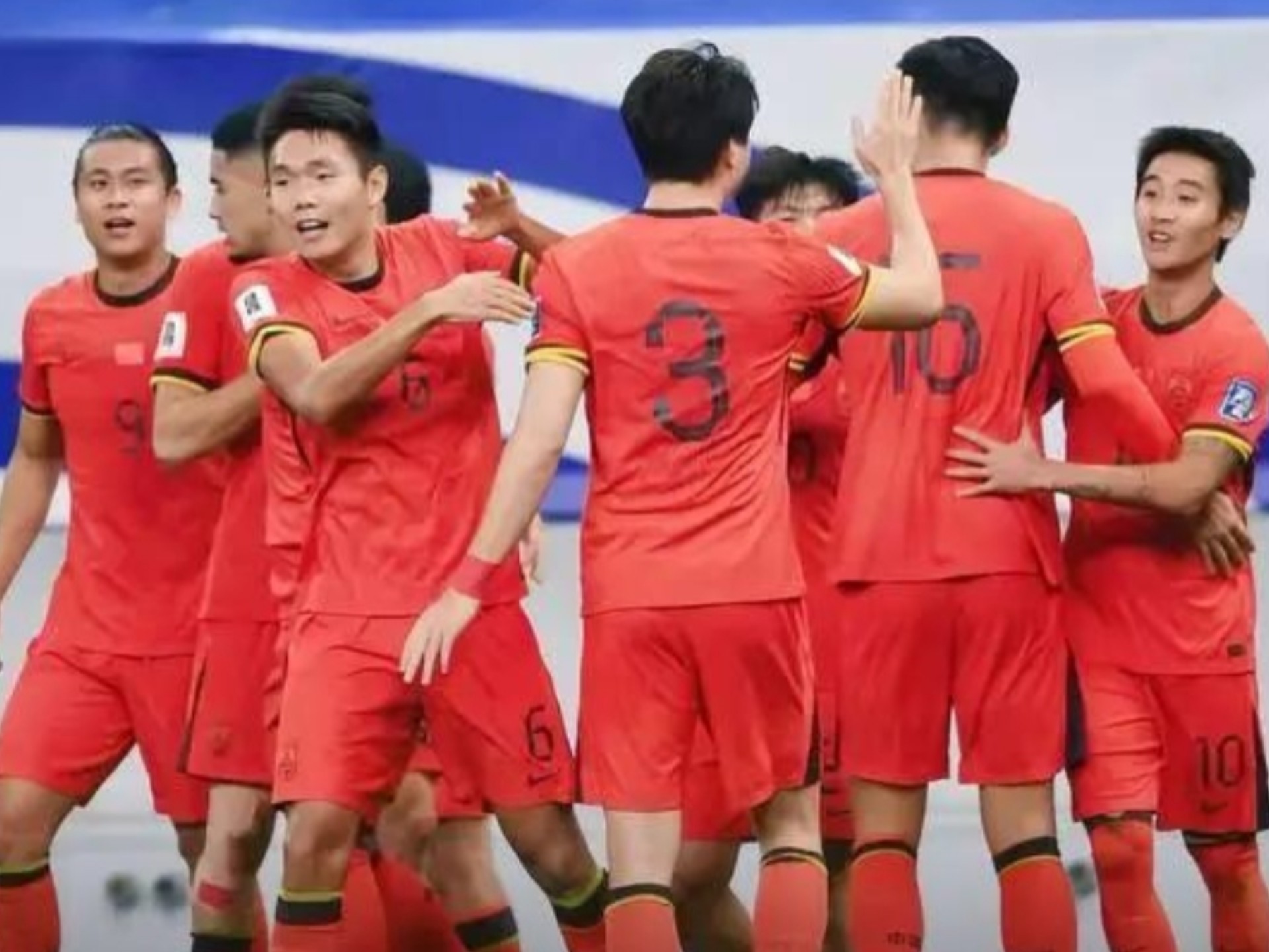 次捧起世界 次捧起世界