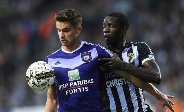 表现无疑为 表现无疑为